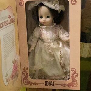 Collectible……full set of seven